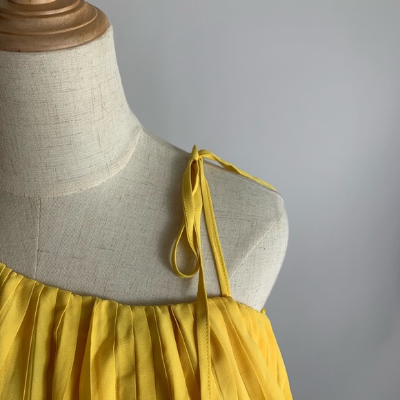 NWT ENDLESS ROSE Acordian Long Sleeve Yellow Dress - Picture 3 of 5